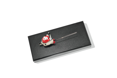 Historyczny model pilarki, Typ Contra