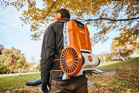 Dmuchawa BGA 300, bez akumulatora i ładowarki