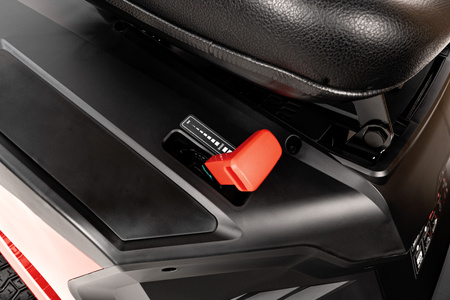 Traktor CEDRUS C-TRAC-65HC