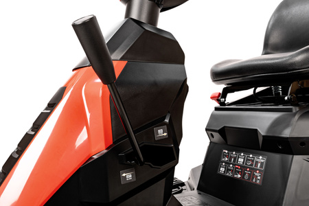 Traktor CEDRUS C-TRAC-65HC