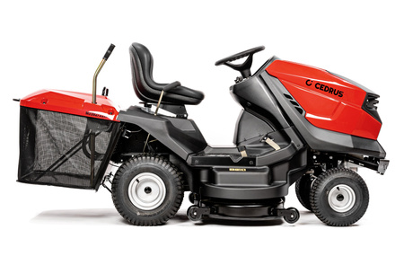 Traktor CEDRUS Challenge MJ 102/22H