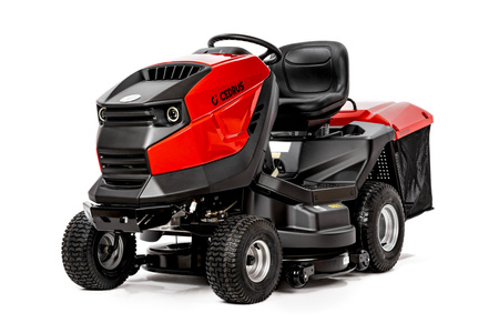 Traktor CEDRUS Challenge MJ 102/22H